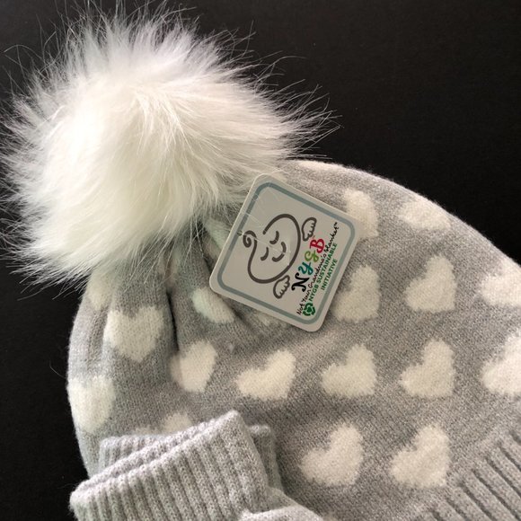 NYGB Knit Hat & Mitten Set 12-24 Months - Picture 2 of 5
